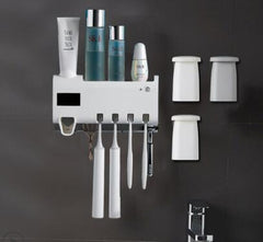 Intelligent Toothbrush Holder